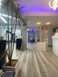 大厅-KIMI HAIR SALON·烫染设计店