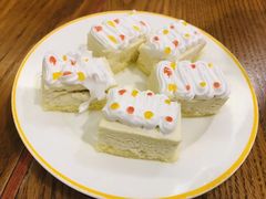 -昆山裕元花园酒店·温莎西餐厅