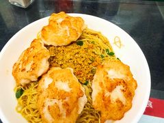 香煎墨鱼饼蟹黄面-牛记咖喱美食(十月初五日街店)