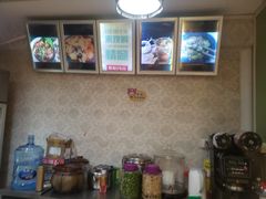 -丽丽三鲜螺蛳粉(田林路店)