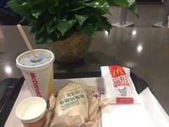 -麦当劳(国际社区店)