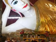 -ခြောက်ထပ်ကြီးရွှေသာလျောင်းဘုရားကြီး