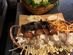 -麻路成都火锅(柏威年店)