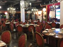 大堂-金苑酒家·客家菜·广东老字号(万象店)