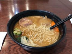 -陕味食族(西小口路店)