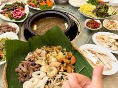 -原林野山菌火锅·炒菌(关上野生菌一条街店)
