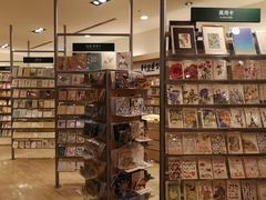 -诚品(信义店)