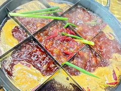 -正南齊北重庆老火锅(光华村直营店)