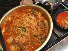 -米屋石锅拌饭(师大店)
