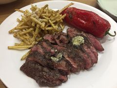 安格斯草饲无激素牡蛎牛排-HELLO 27 意面·沙拉·帕尼尼