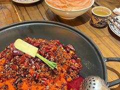 -旧街市鲜货老火锅(大光路店)