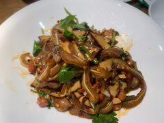 -费大厨辣椒炒肉(万家丽一店)