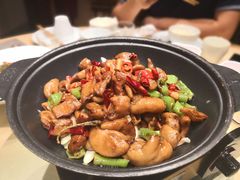 -湘阁里辣(南岭购物广场店)