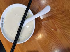 -弄堂咪道-饭香·面香·馄饨香(兴梅店)