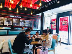 大堂-李先生牛肉面大王(上海站南广场店)