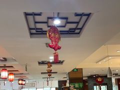 大堂-泉福居酱骨头自助广场(南大街商业步行街店)