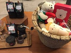 -星巴克臻选(惠州华贸天地1楼店)