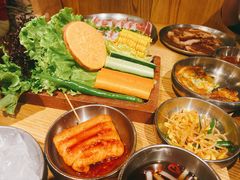 餐前小菜-姜虎东白丁烤肉(虹桥天地店)
