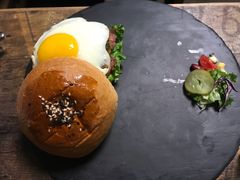 -HIGH FIVE哈福手工汉堡(桂林路店)