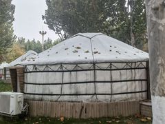 -九十九顶毡房(阜石路店)