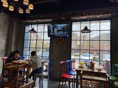 -小小河边鱼(天润城店)