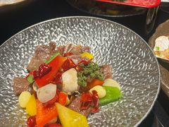 -花潮料理艺食馆(成都万象城店)