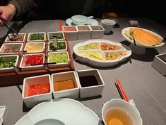 -左庭右院鲜牛肉火锅黑金店(陆家嘴中心店)