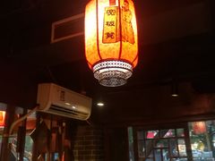 -宽板凳老灶火锅(簋街店)