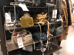 -ZARA(仓山万达店)