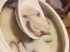 -渝半城经典川粤菜(重庆天地店)