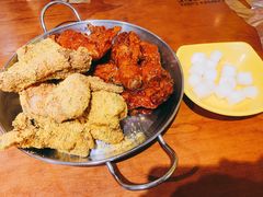 -BHC炸鸡(明洞总店)