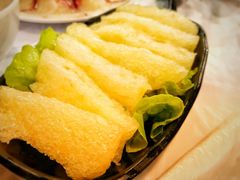 -鲜入围煮花胶鸡海鲜火锅