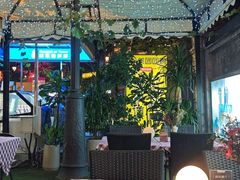 -塞纳河法国餐厅(意式风情街店)