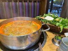-野山舂·贵州现舂酸汤牛肉(东山店)