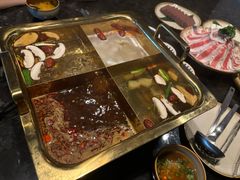 -雾山韩式烤肉·海南糟粕&椰子鸡火锅·海景餐厅(三亚绿发山海天JW万豪酒店)