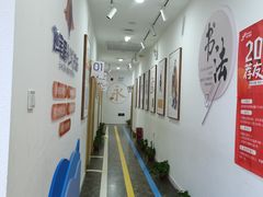 -缤纷鸟美术书法(汉神购物广场校区)