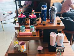 零售区-星巴克臻选(广州二沙岛文立方店)