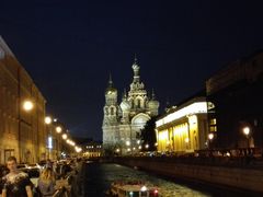 -滴血救世主教堂