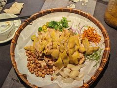 -花溪雨·森林餐厅(石基店)