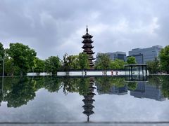 -龙华寺