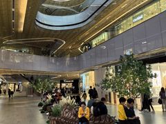 -东荟城名店仓