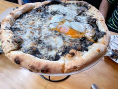 黑松露披萨-IL TEATRO 精品意大利餐厅