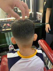 -豪帅男士理容馆