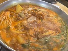 -喇喇排骨火锅·传统韩式脊骨汤(望京西园总店)
