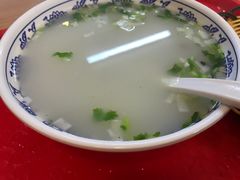 驴肉汤-大耳公曹氏驴肉包子铺(三八店)