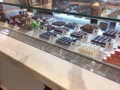 面包甜点陈列柜-GODIVA(印象城店)
