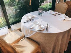 -荣誉海鲜酒楼(海湾店)