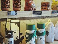 零售区-星巴克(北新泾店)