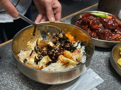 -草家酱蟹炭火烤肉店(珲春南路一店)