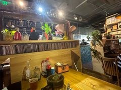 -蜗牛的家旅行主题云南菜餐厅.小酒馆(护国寺店)